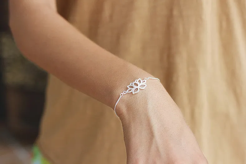 925 Sterling Silver Lotus Bracelet