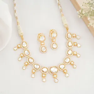 Aranya Short Necklace Set