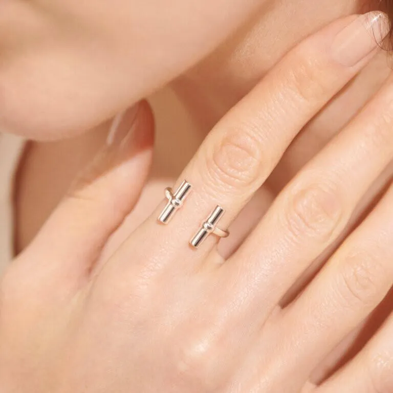 Aura Silver Bar Ring