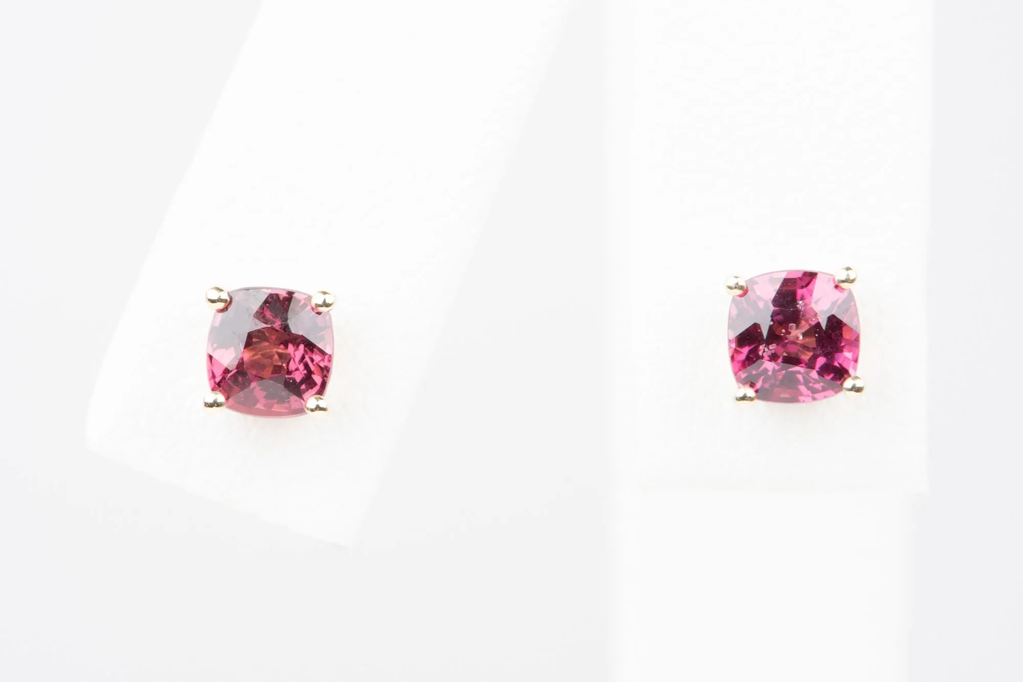 Bright Red Spinel Earrings 14K Gold R3218