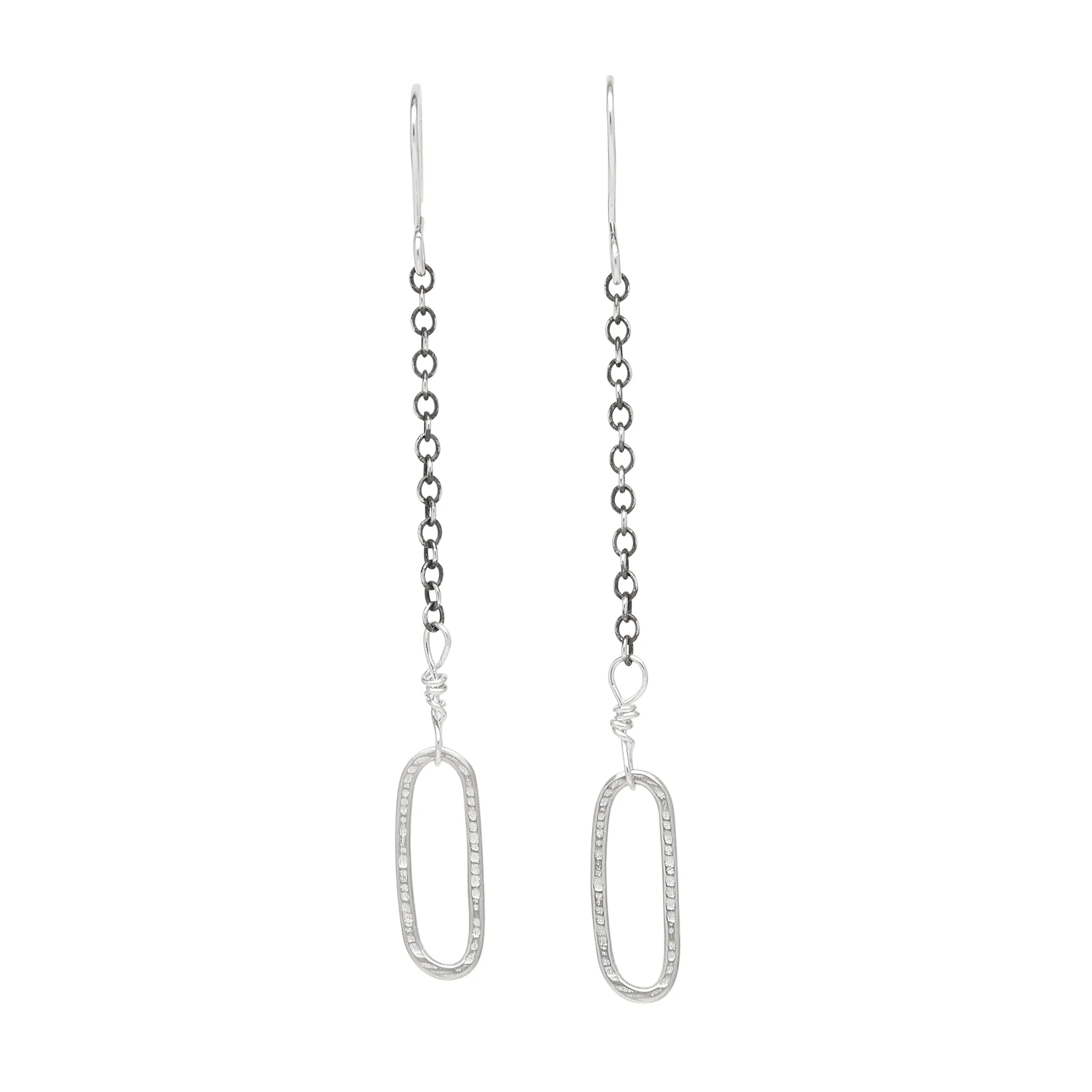 CHAIN-GES DROP EARRINGS SILVER