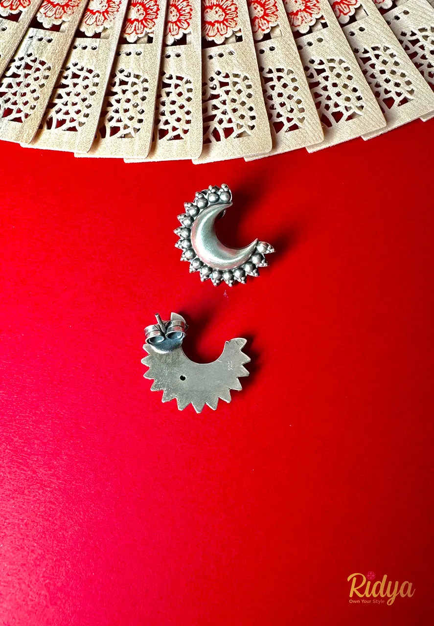 Daana Details Crescent Shaped Stud Earrings