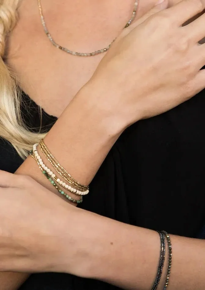 delicate nk/br