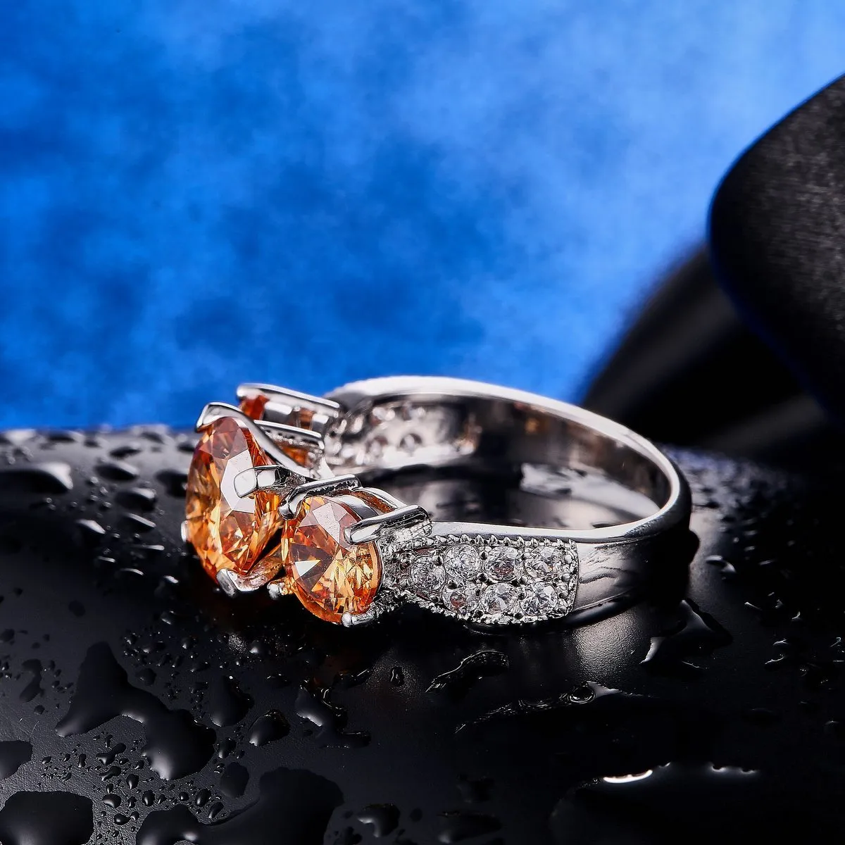 Elegant Cubic Zirconia Female Engagement Wedding Ring