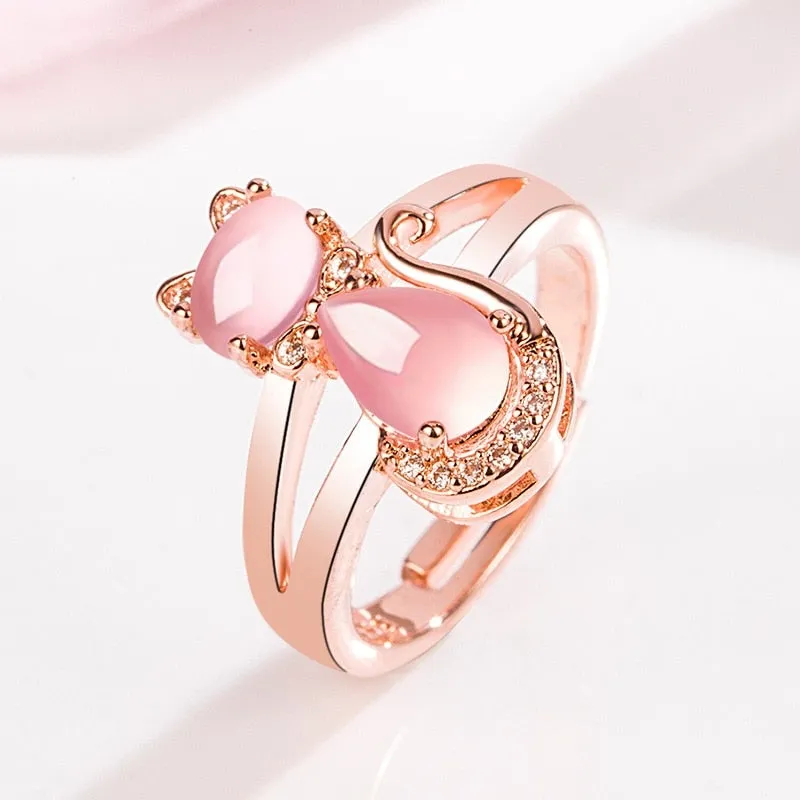 Elegant Pink Cat Ring