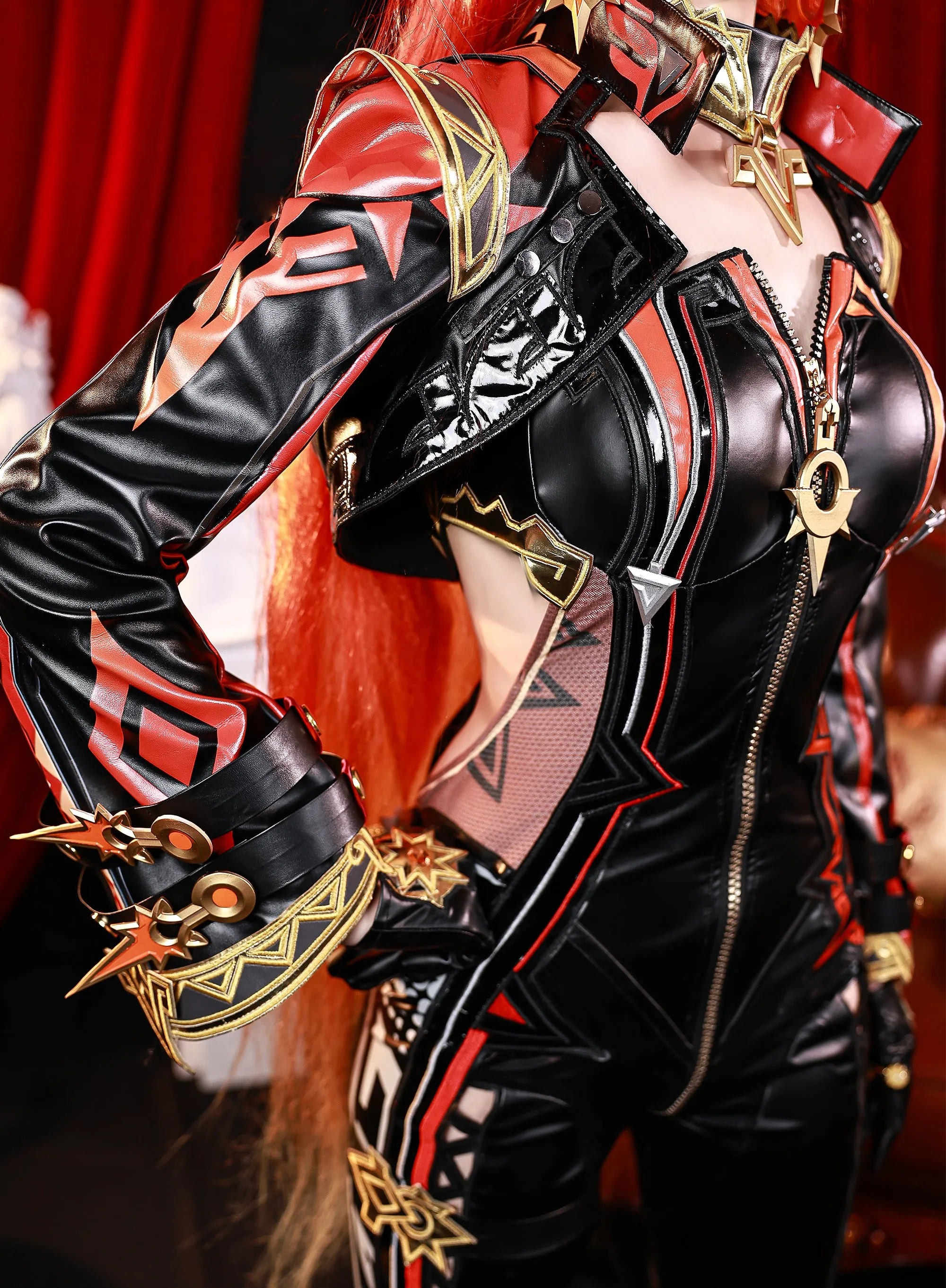 Genshin Impact Mavuika Cosplay Costume