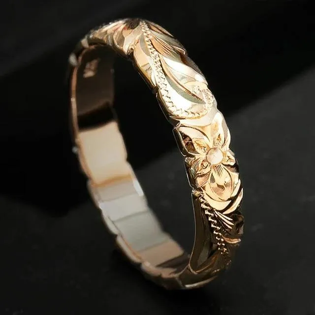 High Quality Elegant Carved Flower Pattern Classic Ring