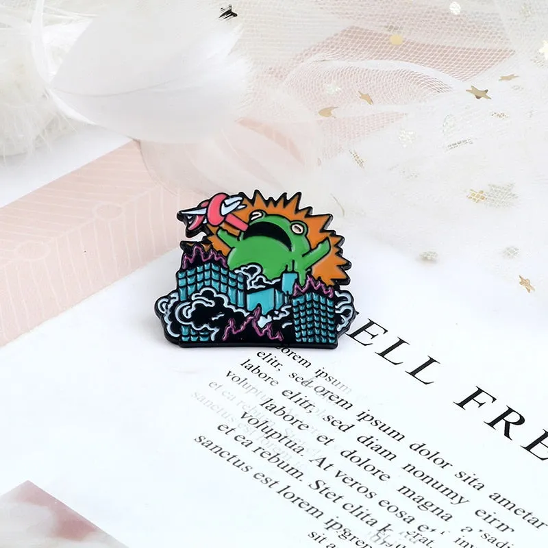 Horror Frog Brooch Novelty Creative Animals Enamel Pins Destroy City