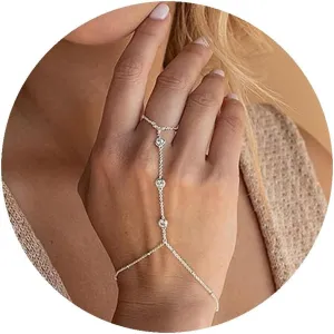 Long Hand Chain Ring Bracelet Gold Bracelets for Women Dainty Bracelets Set for womenTrendy Butterfly Finger Ring for Women Rhinestone Hand Chain Ring Bracelets Gifts Jewelry