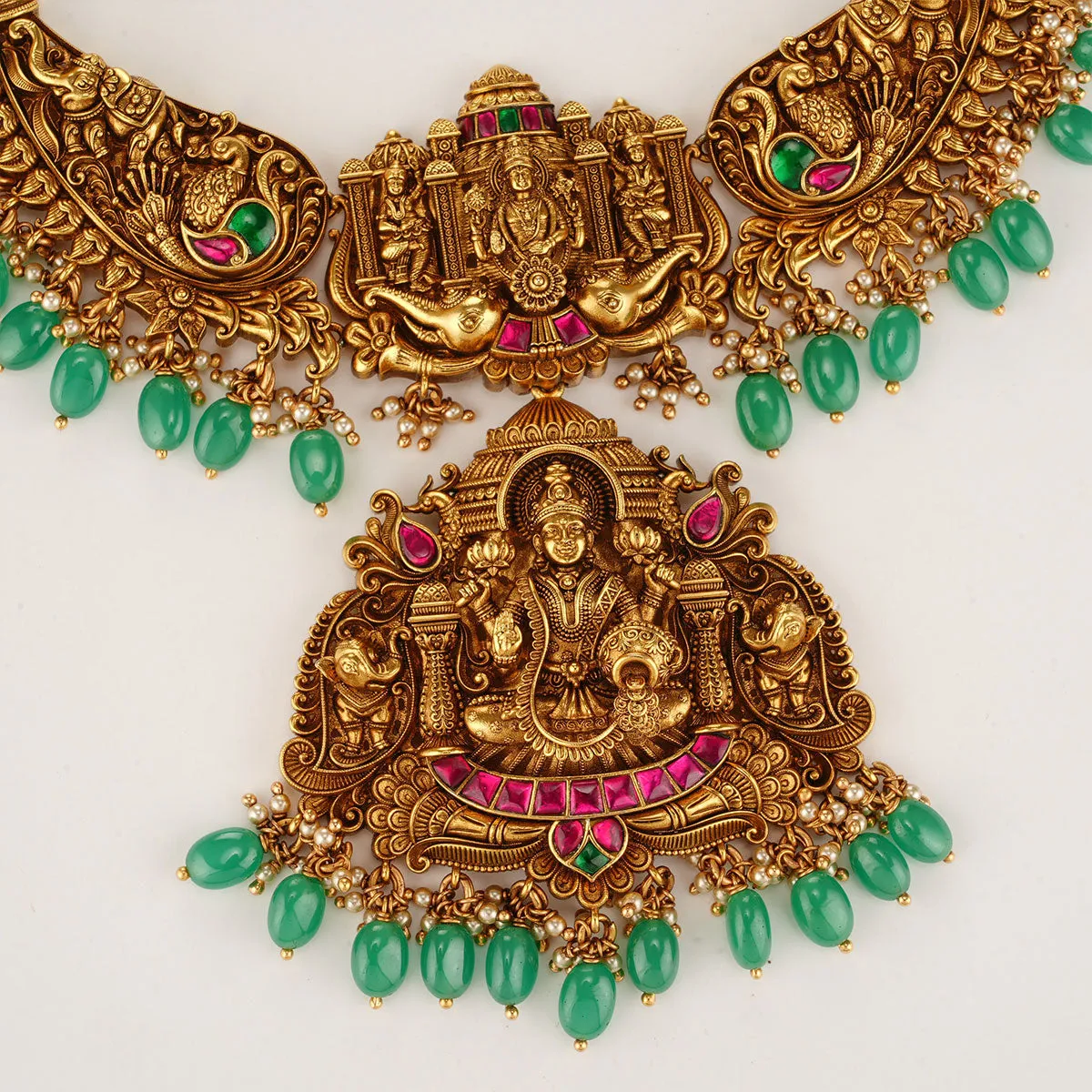 Madhuri Short Necklace Set