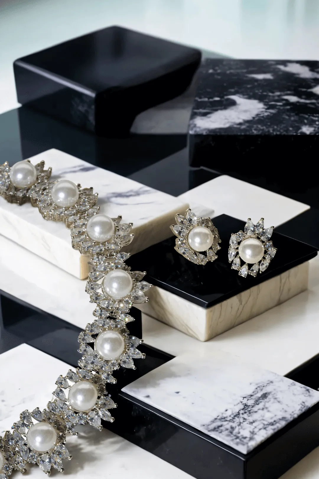 Mayesha - Rhodium-Plated Fresh Water Pearl Necklace & Earring Set