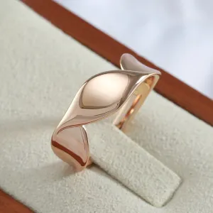 Minimalist Double Twist Smooth Geometric Rings