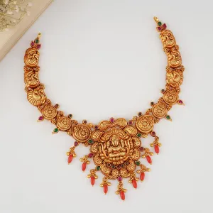 Nilani Short Necklace
