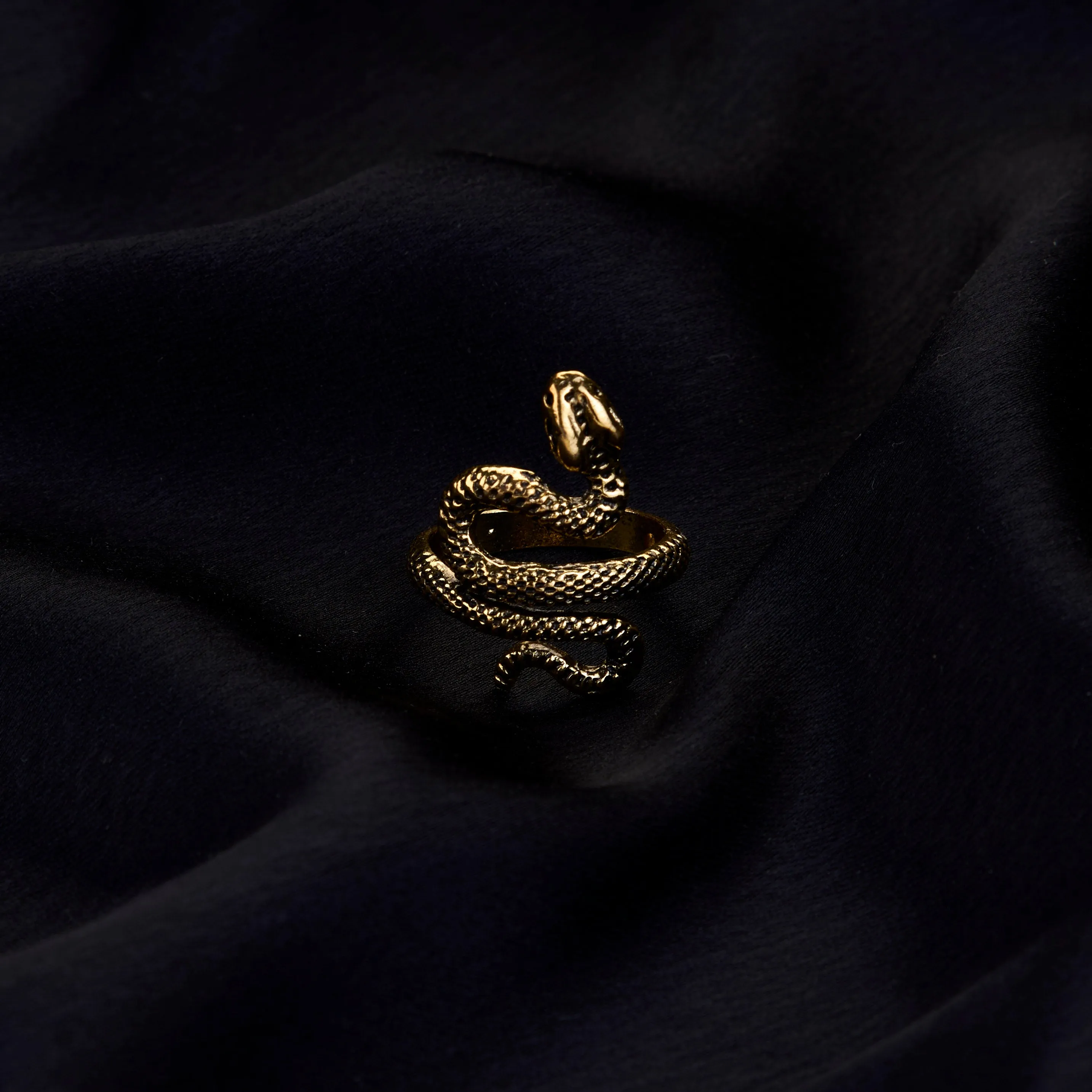 Serpentine Gold Plated Grace Ring (Pack of 4)