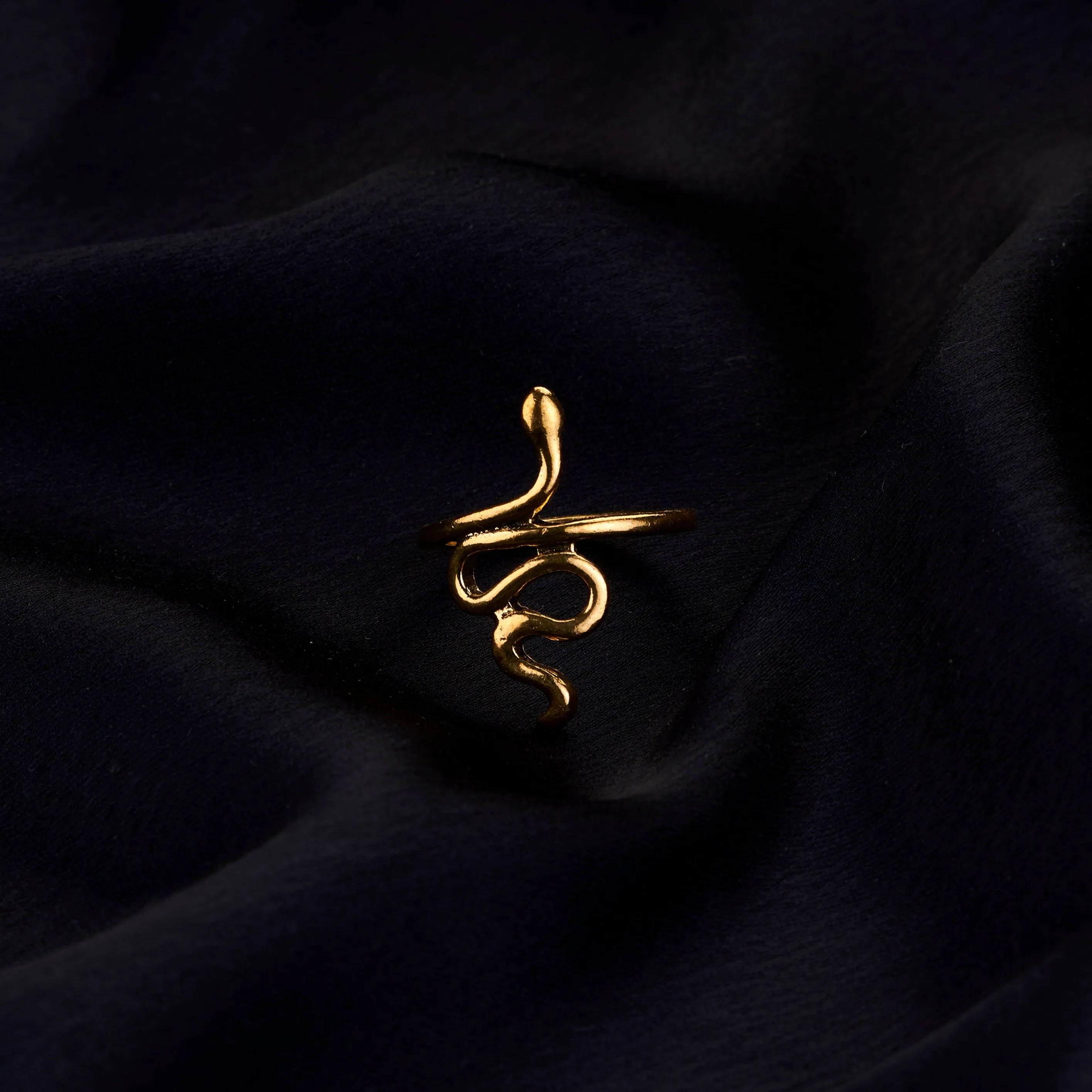 Serpentine Gold Plated Grace Ring (Pack of 4)