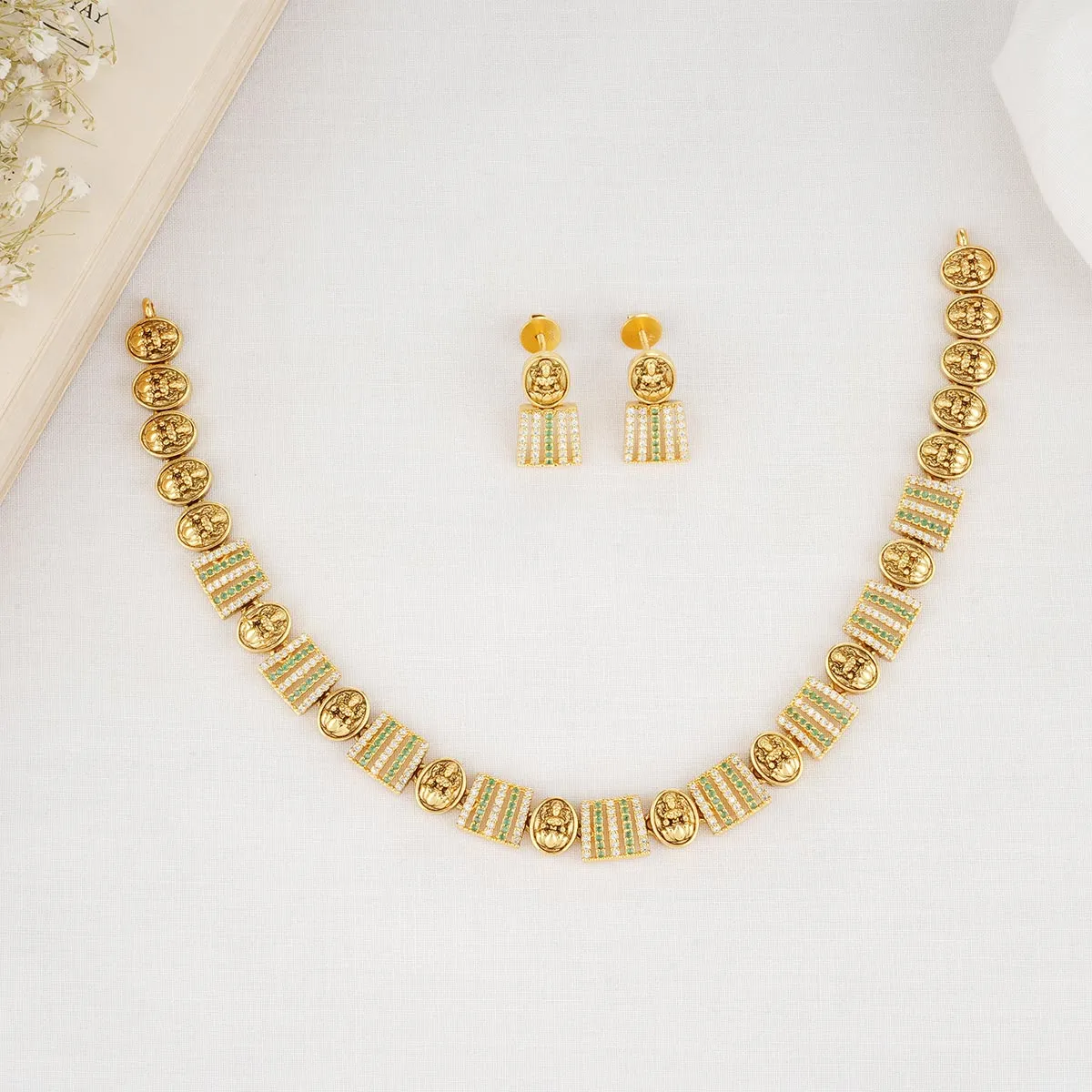 Shivani Short Necklace Set