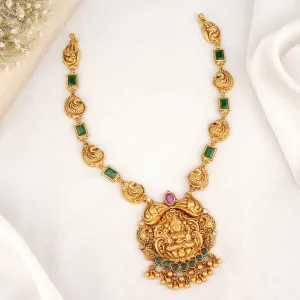 Shivanikha Nagas Short Necklace