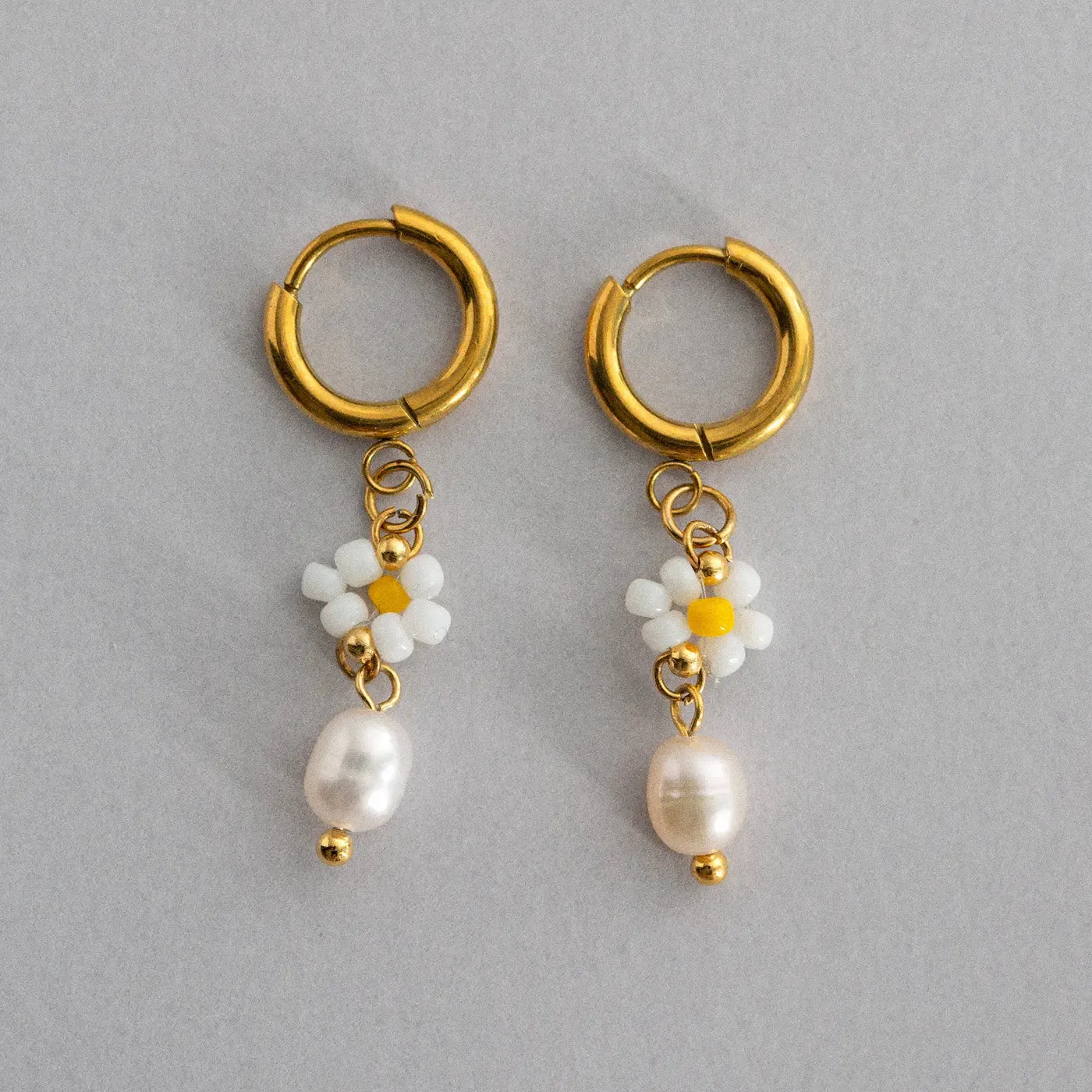 Sigrid - Flower and Pearl White Bead Summer Hoop Earrings