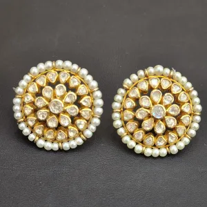 Statement stud Earrings
