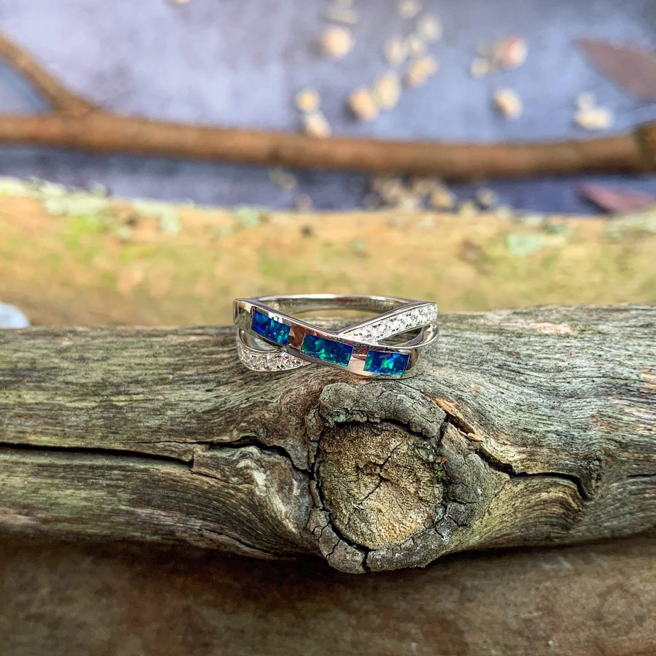 Sterling Silver Opal cross over inlay ring