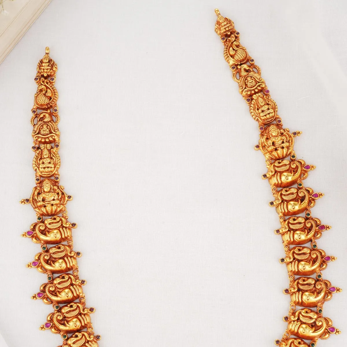 Sugirtha Long Necklace Set
