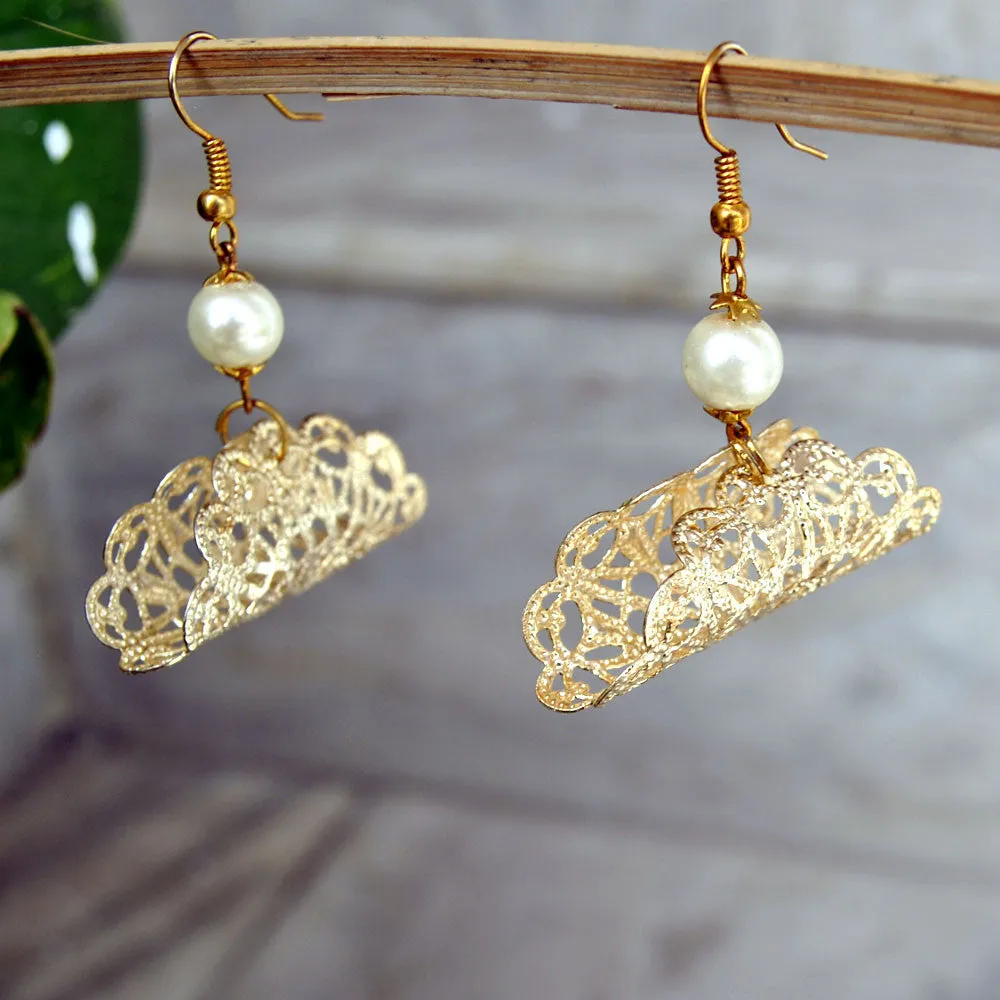 Taco Filigree Earrings