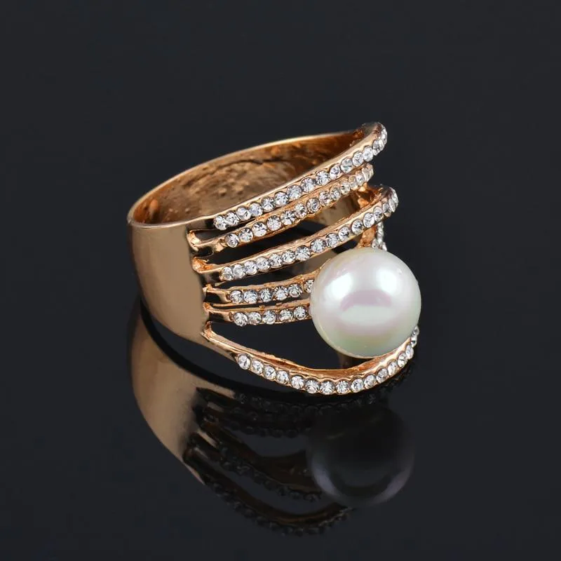 Trendy Fashion Jewellery Multi Layer Large Pearl Charm Bracelets For Women