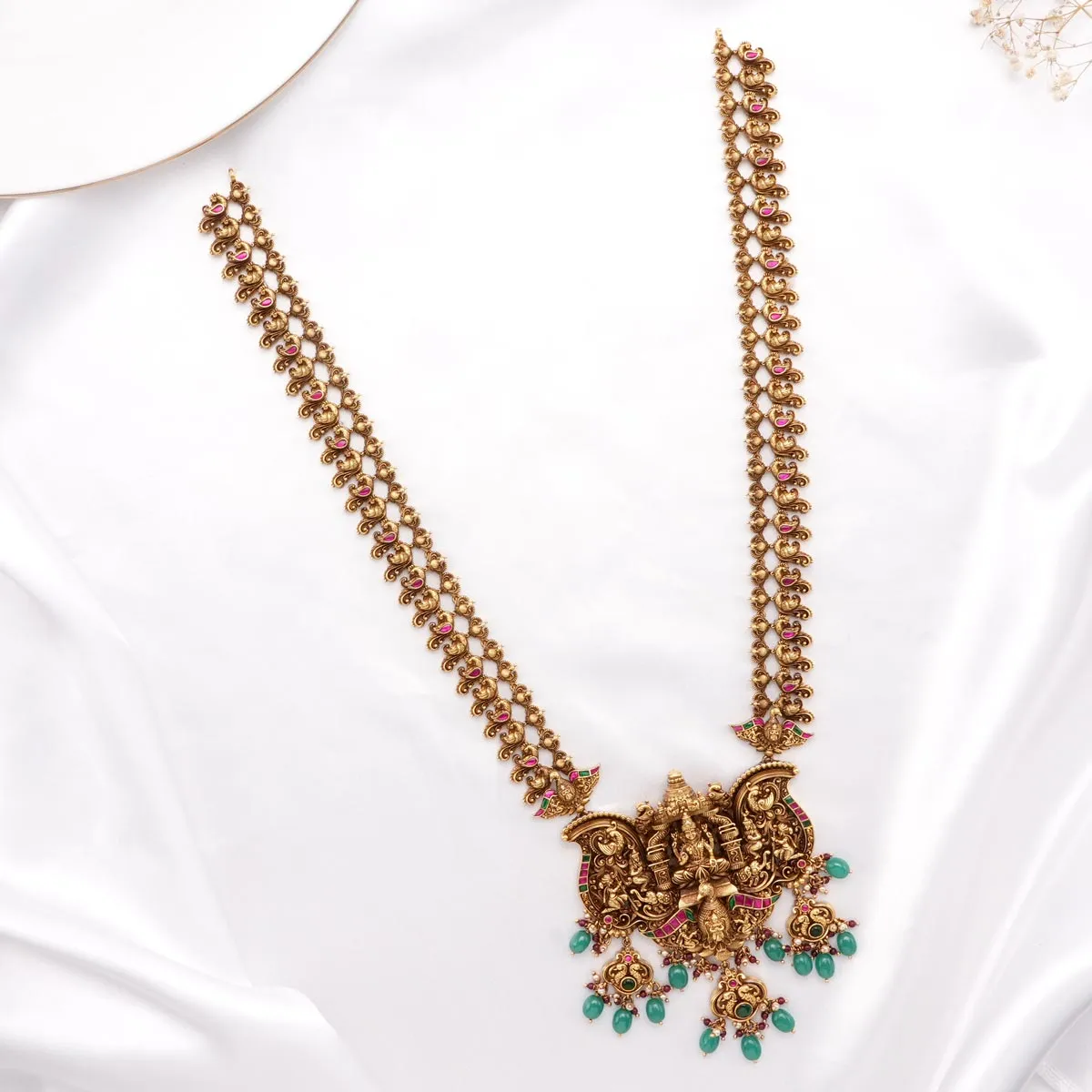 Trendy Nagas Long Necklace Set