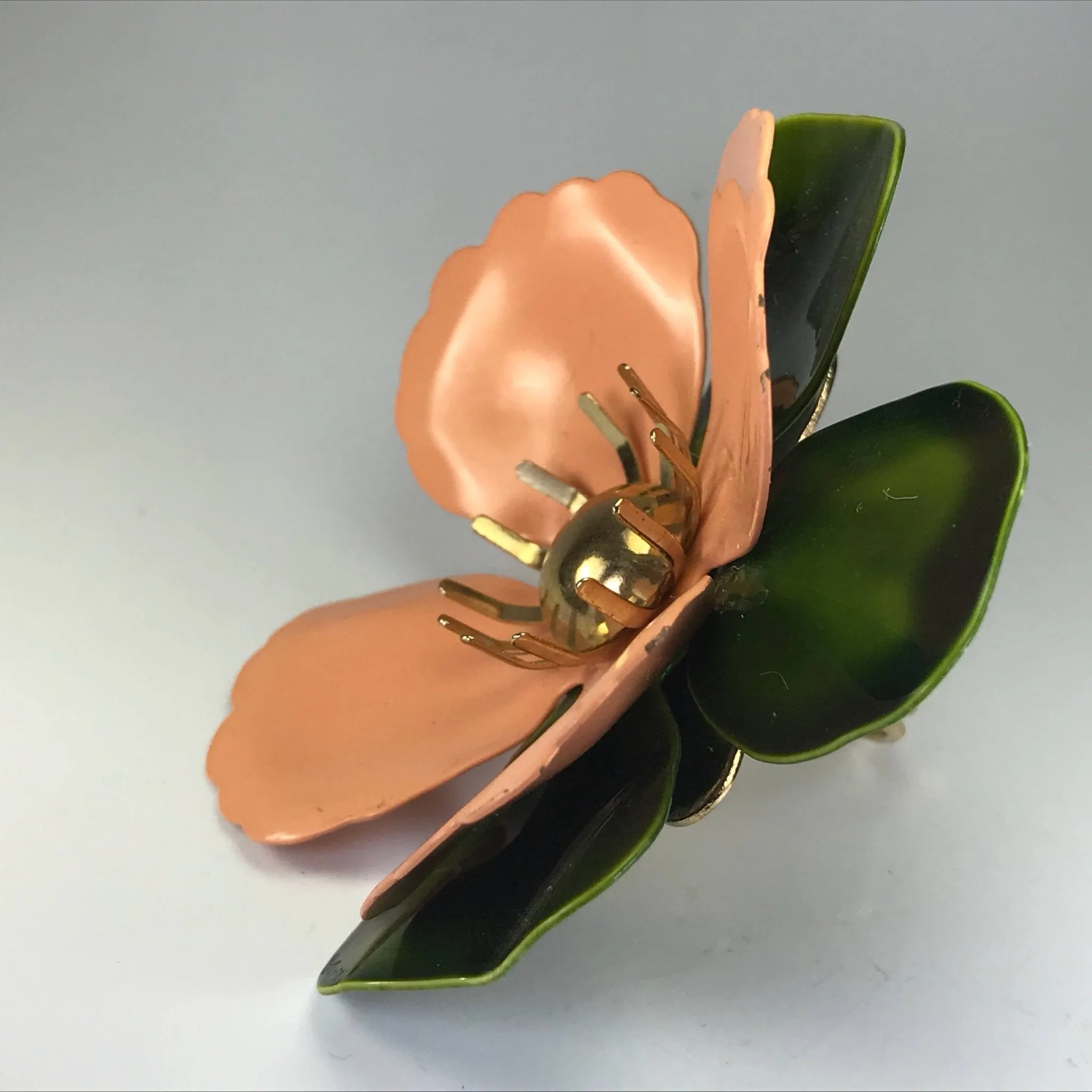 Upcycled Vintage Flower Ring. Water Lily Flower Ring. Vintage Recycled Jewelry. Sarah Coventry
