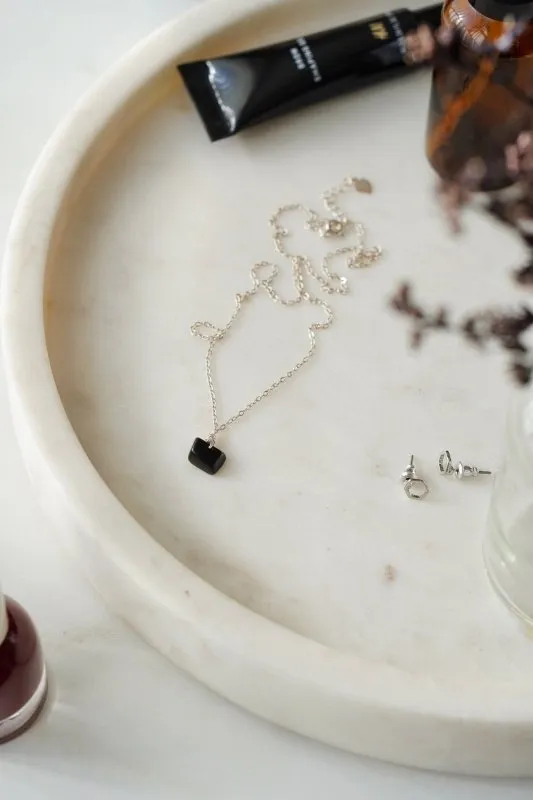 Xander Kostroma 925 Sterling Silver Black Obsidian Crystal Chip Pendant Necklace (42cm   Extension) – Healing, Protective, and Truth-Enhancing Jewelry for Spiritual Growth, Emotional Healing & Negative Energy Protection