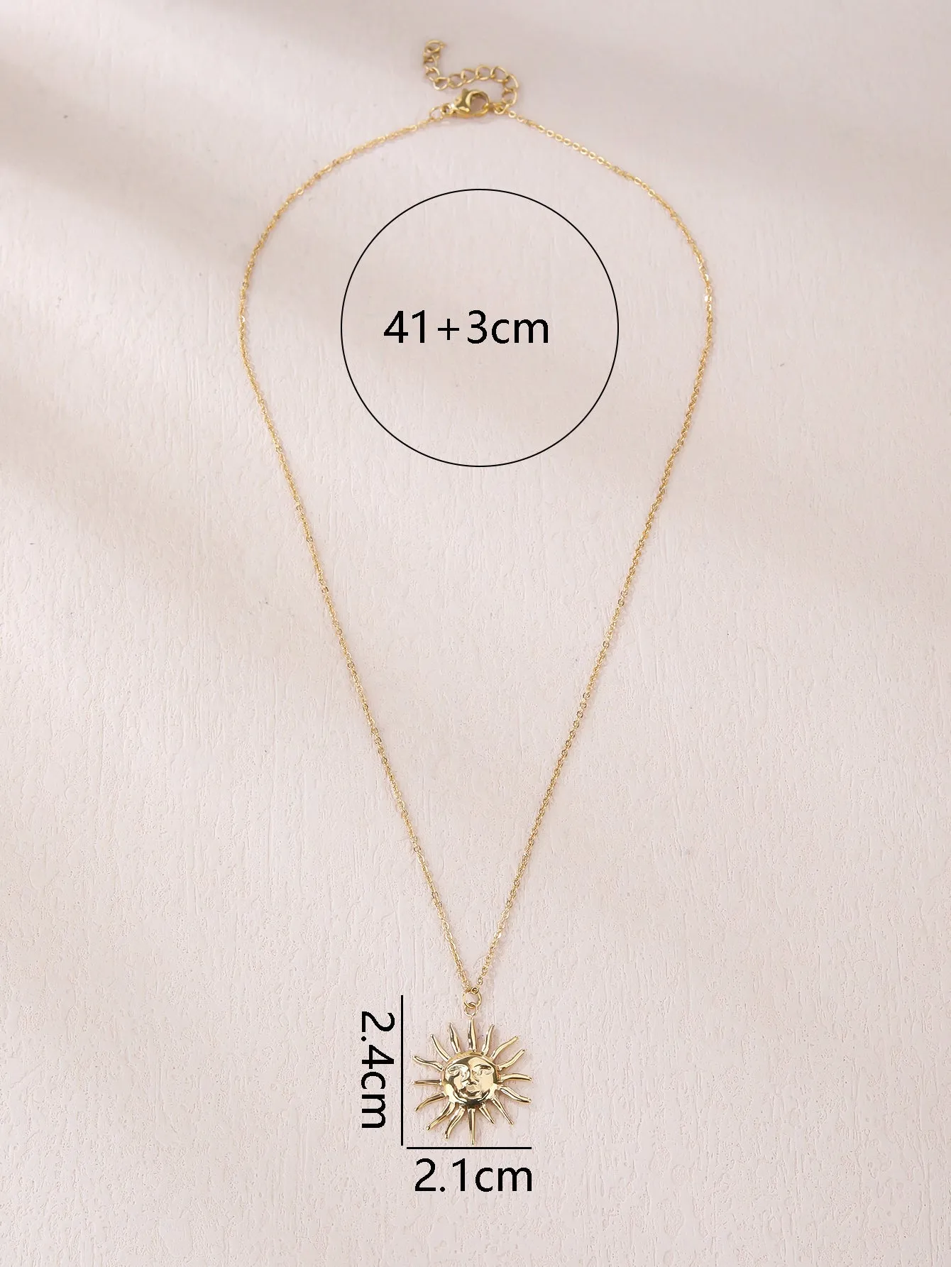 YUZENG Sun Necklace - Minimalist Design, Maximum Style!