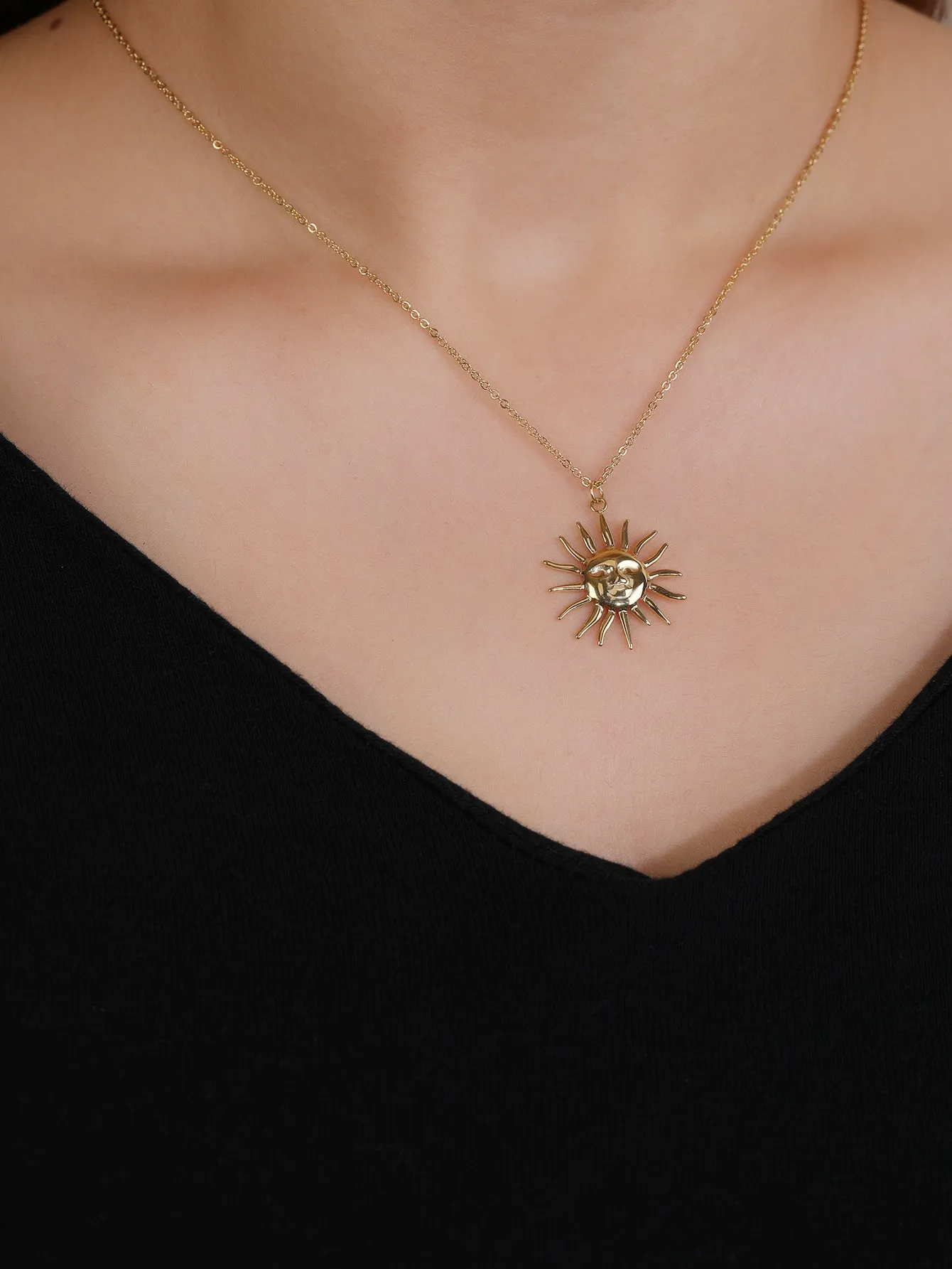 YUZENG Sun Necklace - Minimalist Design, Maximum Style!