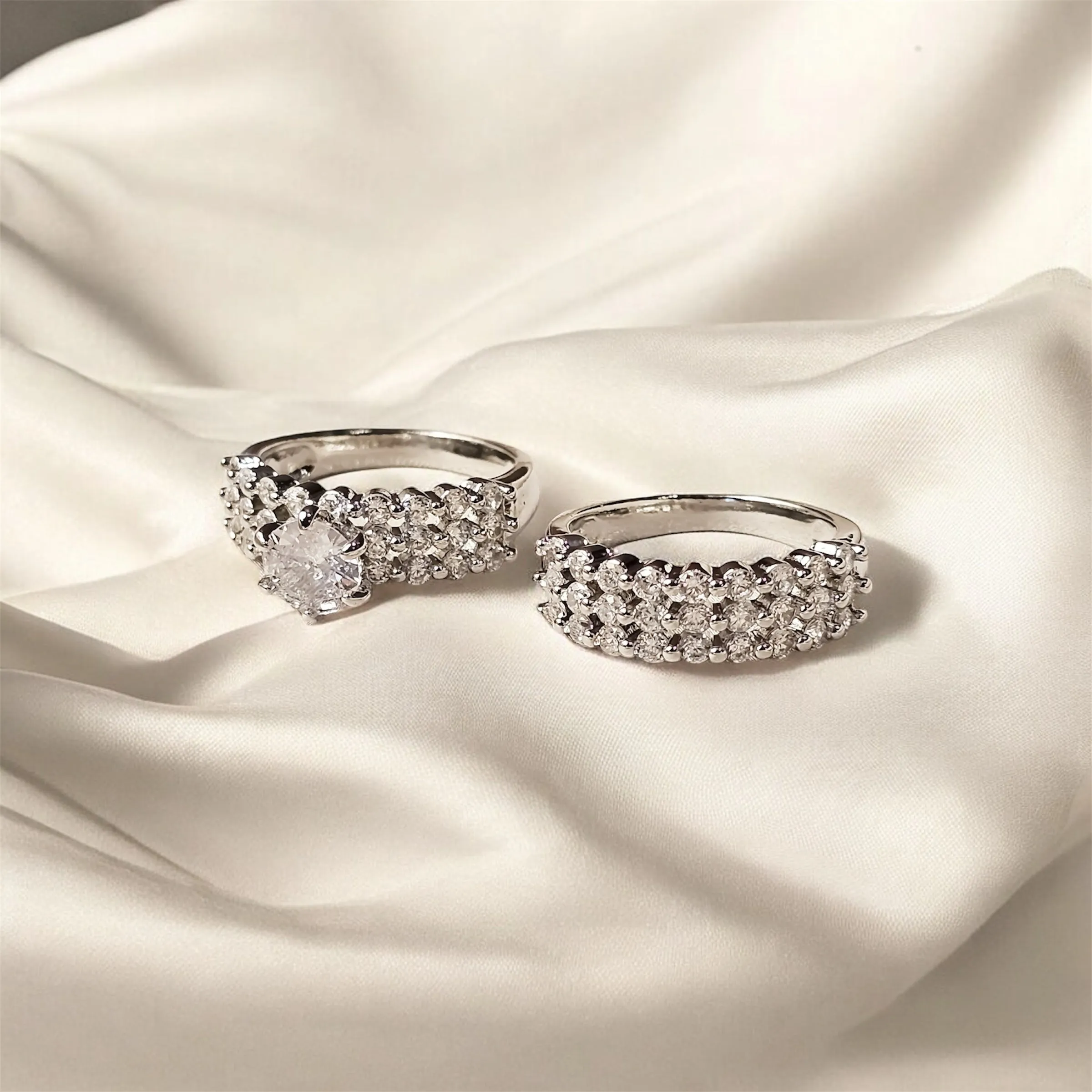 Zircon Spar-kle Ring